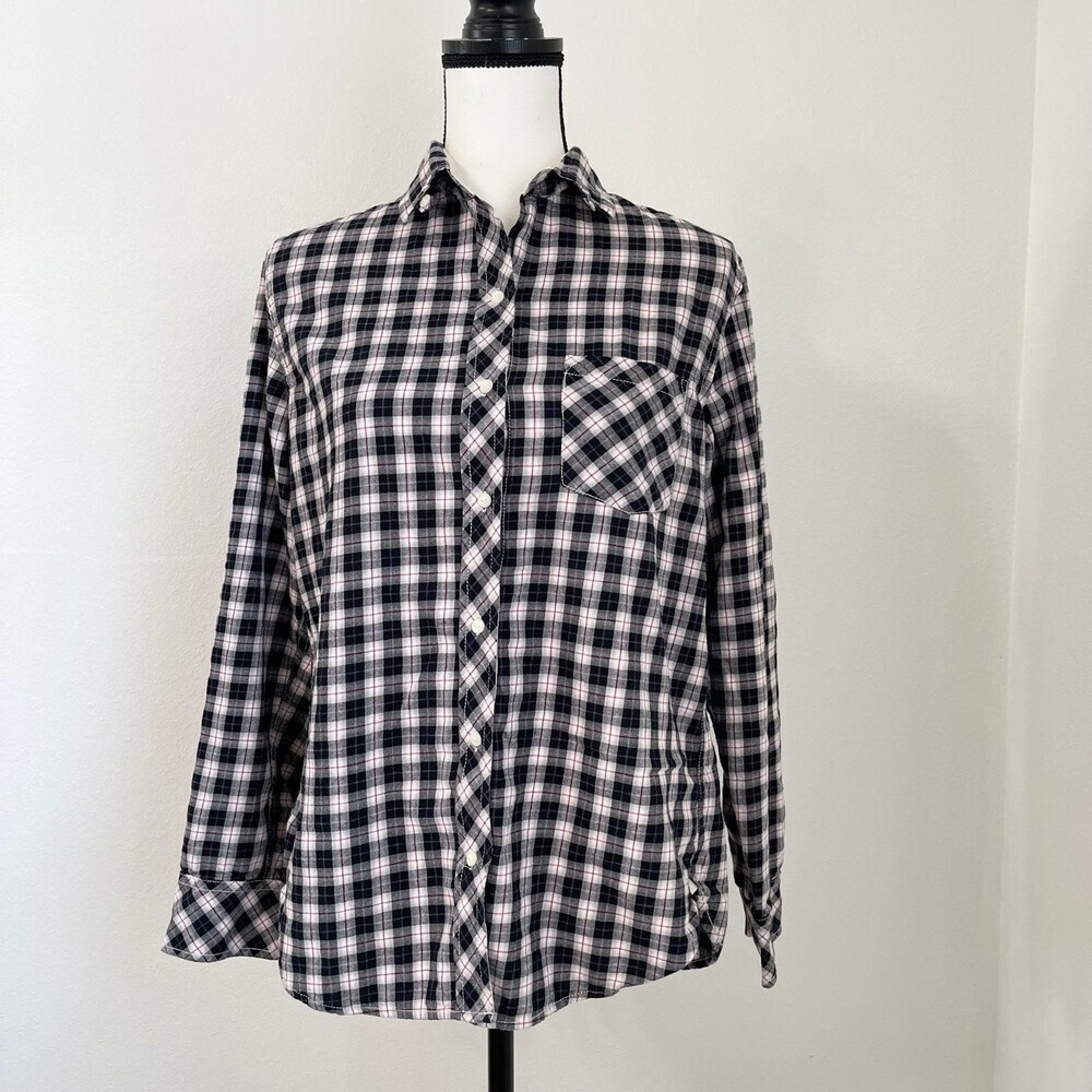 Victoria Secret Plaid Long Sleeve Shirt. Size S.